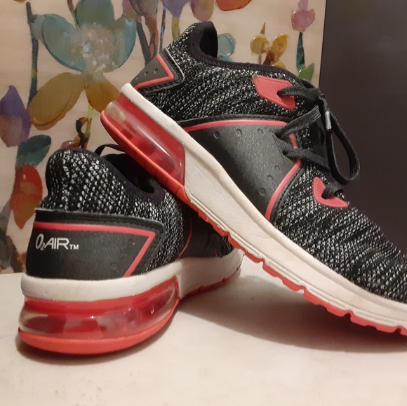 ladies avia o2 air shoes